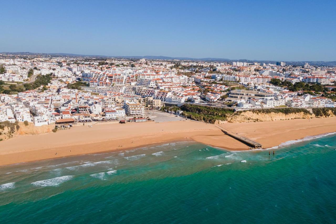 Typical T2 In Albufeira W/ Balcony By Lovelystay المظهر الخارجي الصورة