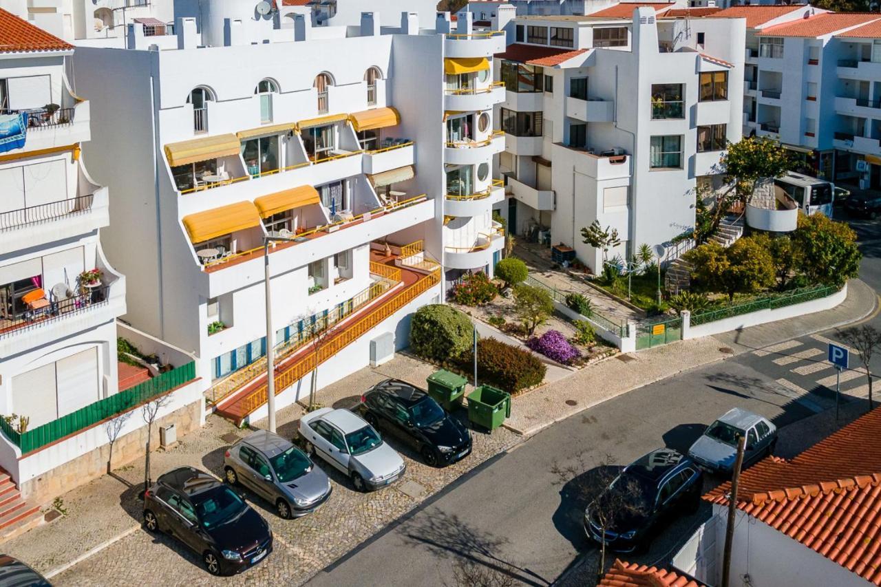 Typical T2 In Albufeira W/ Balcony By Lovelystay المظهر الخارجي الصورة