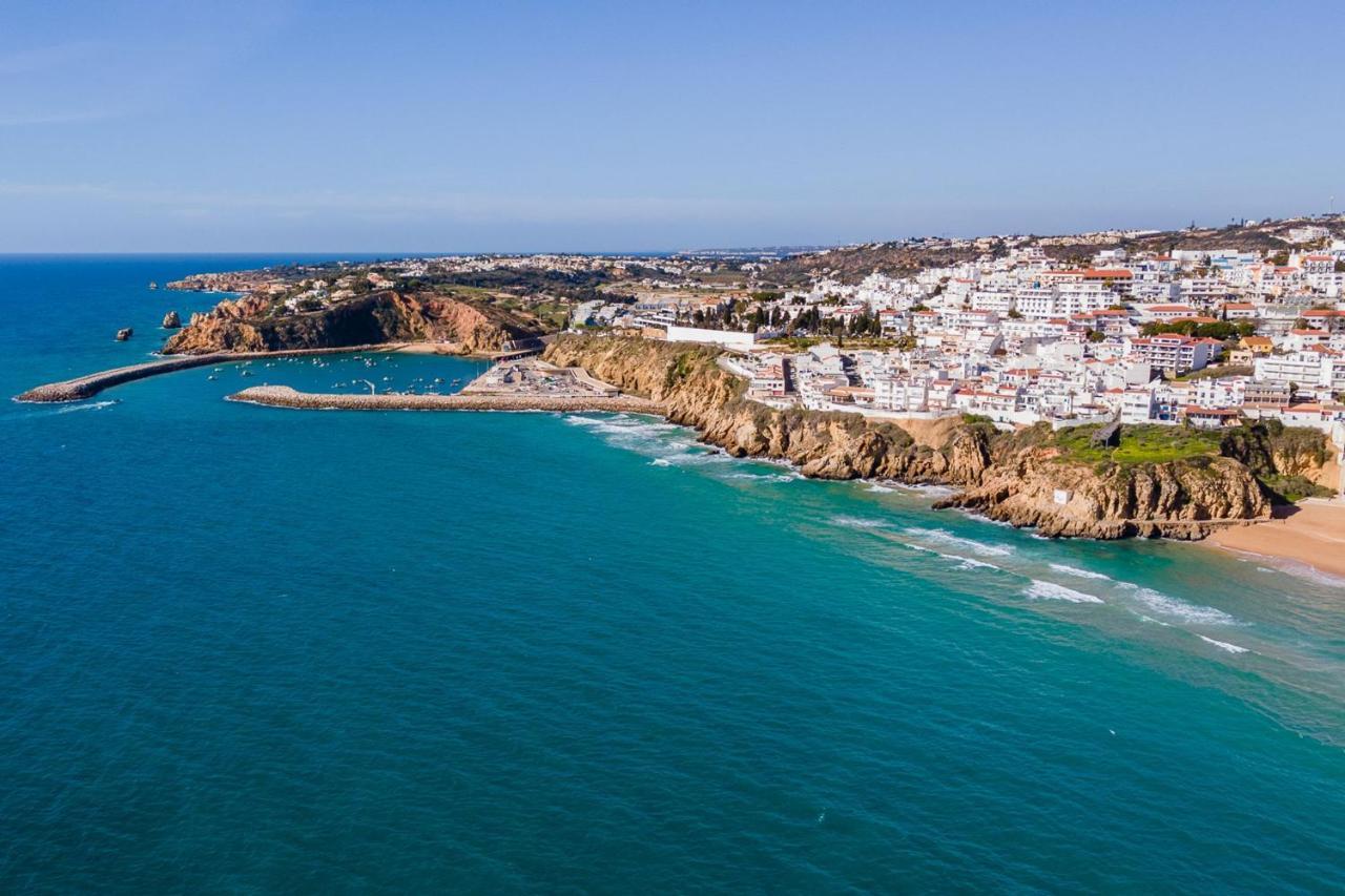 Typical T2 In Albufeira W/ Balcony By Lovelystay المظهر الخارجي الصورة